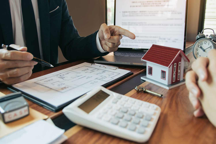 Why a Conveyancer SA Is Key for Hassle-Free Home Sales?